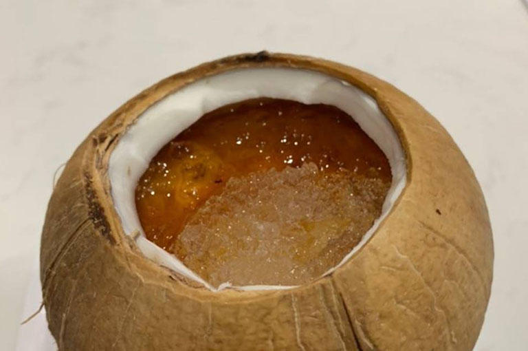 Cách làm món yến chưng nước dừa đơn giản